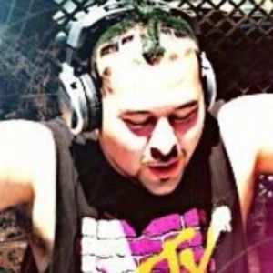 Meet your Posher, Ramiro